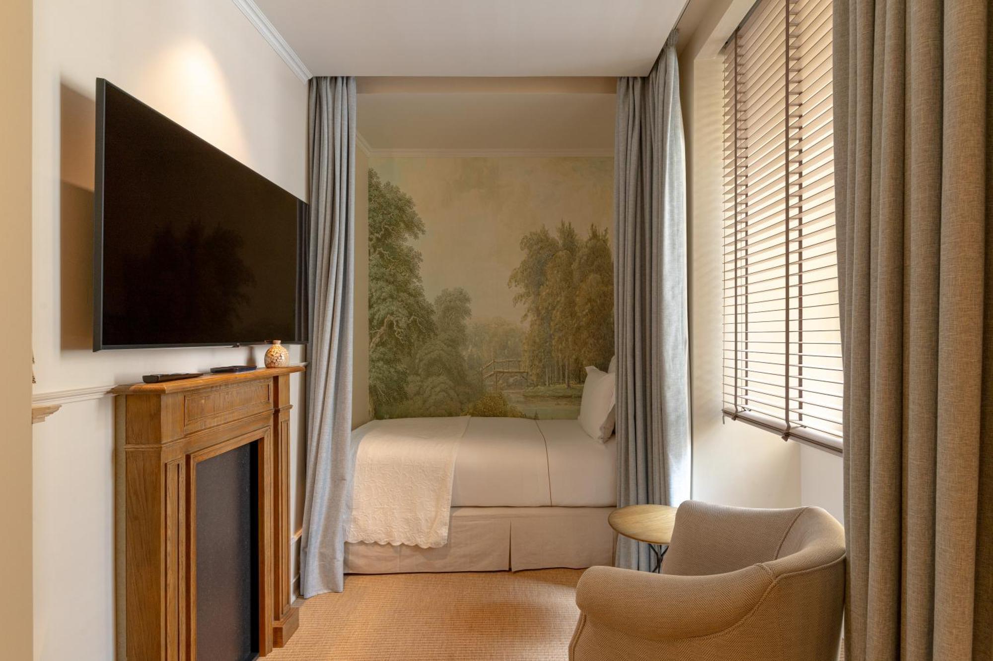 Hotel Almalusa Alfama 4*